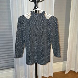 No Boundaries Metallic Top with Cold Shoulders Med EUC